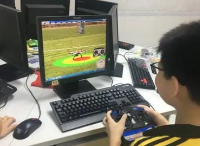 学生暑假做什么副业可以搞钱？适合暑假搞钱的方法有哪些？配图