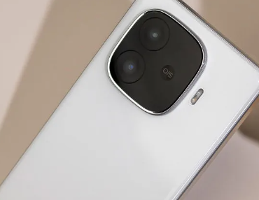 iQOO Z9 Turbo+，直屏长续航，简直无敌香！这四款直屏手机值得入手！
