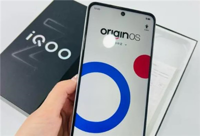 防摔防水，iQOO Z9x性价比王者，只要900配图