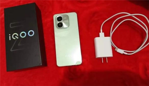 6000mAh+4nm 芯片，vivo iQOO Z9x真的很不错！配图