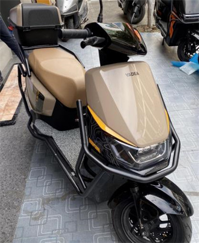 跑外卖都用哪款电动车?卖小哥都好评的2款电动车配图 跑外卖都用哪款电动车?卖小哥都好评的2款电动车配图