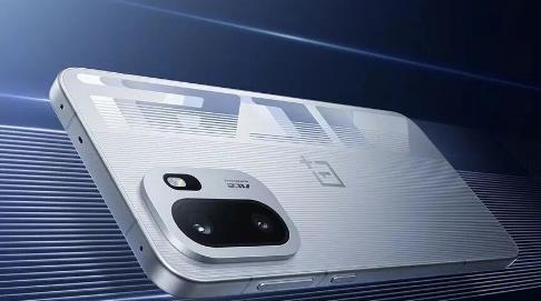 2025年公认“性价比高”的3款手机:可以放心使用五年配图 2025年公认“性价比高”的3款手机:可以放心使用五年配图