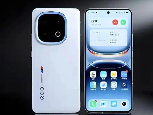 现在哪些小屏手机最值得购买？这四款机型可以去试试配图