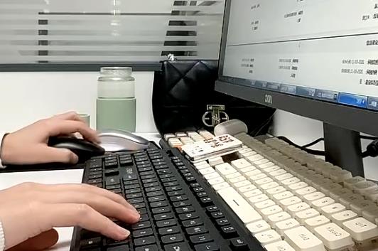 五个可以赚钱的软件:门槛低,操作简单一天收入150以上配图 五个可以赚钱的软件:门槛低,操作简单一天收入150以上配图