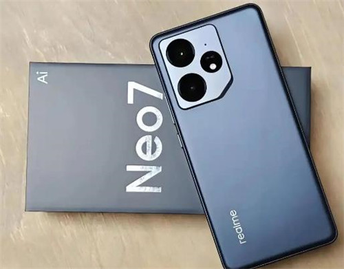 预算2000多，购买手机应该怎么选择？公认“高配低价”16+512GB不到2000元配图