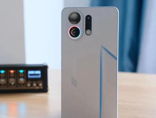 1500预算购买手机选择哪款好用?配图 1500预算购买手机选择哪款好用?配图